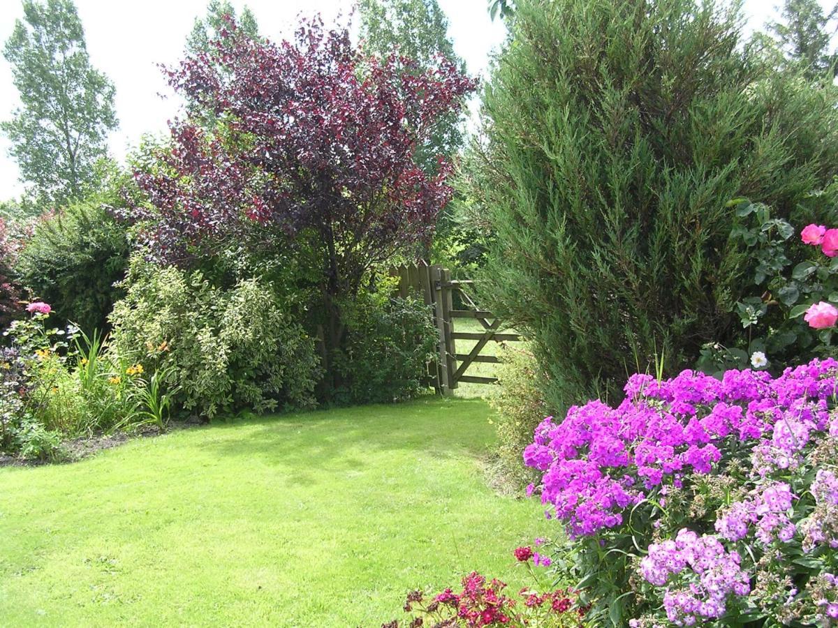 Glascoed Farmhouse Carmarthen Bagian luar foto